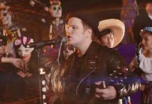 Fall Out Boy – Hold Me Tight Or Don’t (Official Music Video)