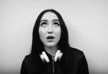 Noah Cyrus – We Are… (Lyric Video) ft. MØ