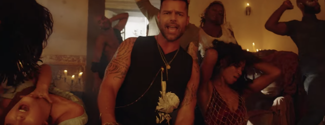 Ricky Martin – Fiebre ft. Wisin, Yandel