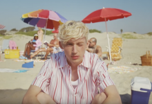 Troye Sivan – Lucky Strike