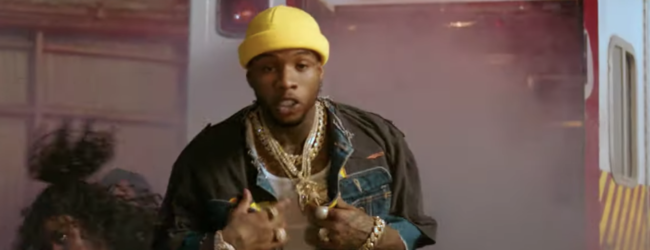 Tory Lanez – Broke Leg ft. Quavo & Tyga