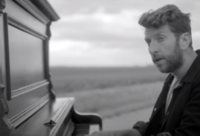 Brett Eldredge – Sunday Drive