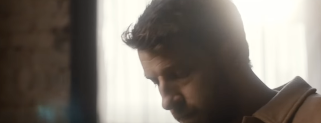 Brett Eldredge – Holy Water