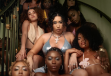 Kali Uchis & KAROL G – Labios Mordidos